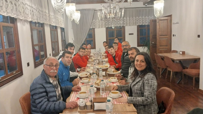 Down Sendromlu Milli Basketbol Takımı Çakıroğlu Konağı’nda Ağırlandı